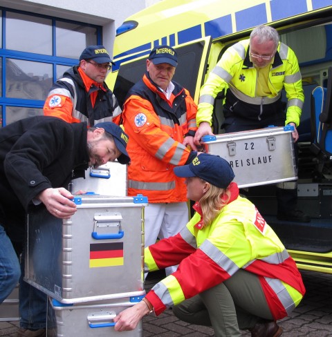 Achtköpfiges Interhelp-Team startet im Dschungel-Einsatz auf Sri Lanka