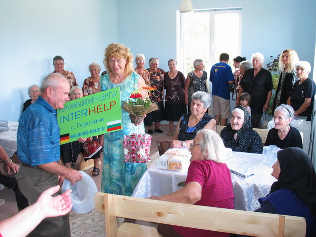 Interhelp weiht Senioren-Projekt auf dem Balkan ein